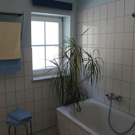 Ferienwohnung, Struppen, Cleaning Included Apartment