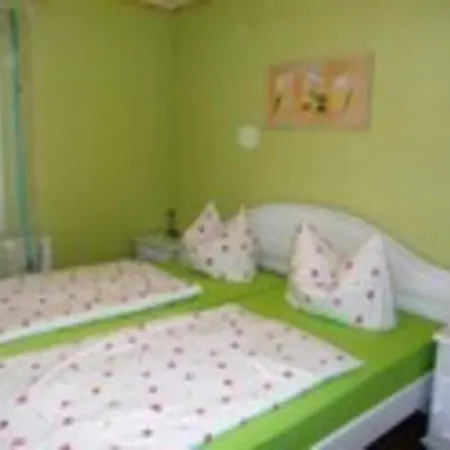 Ferienwohnung, Struppen, Cleaning Included