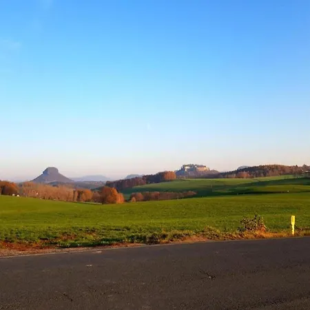 Ferienwohnung, Struppen, Cleaning Included Apartment *